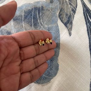 Gold Lure Earrings with carnelian and onyx